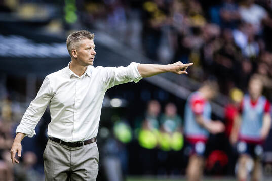AIKs tränare Mikkjal Thomassen