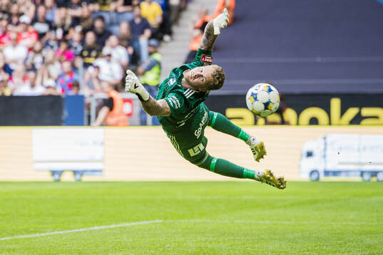 Östers målvakt Robin Wallinder