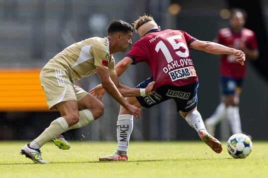 Östersunds Ahmed Bonnah och Örgrytes Isak Dahlqvist