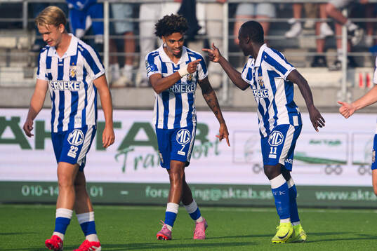 IFK Göteborgs Saidou Alioum Moubarak jublar