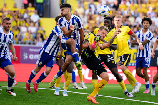 IFK Göteborgs Thomas Santos och Elfsborgs Frederik Ihler