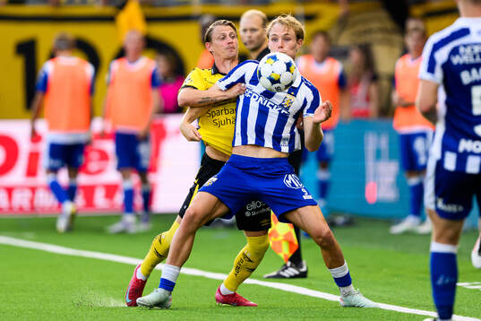 Elfsborgs Simon Hedlund och IFK Göteborgs Max Fenger