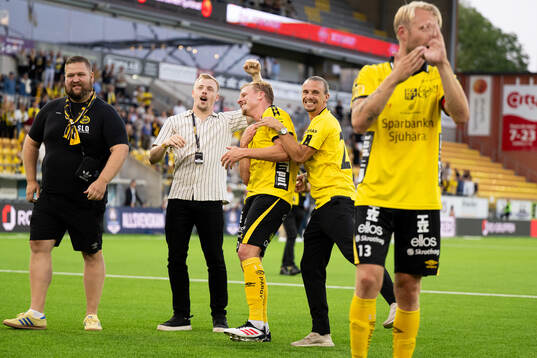 Elfsborgs spelare jublar