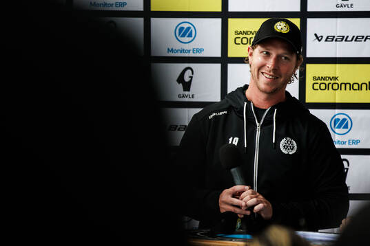 Nicklas Bäckström
