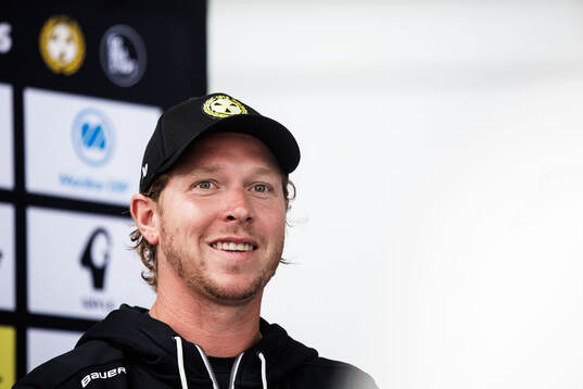 Nicklas Bäckström
