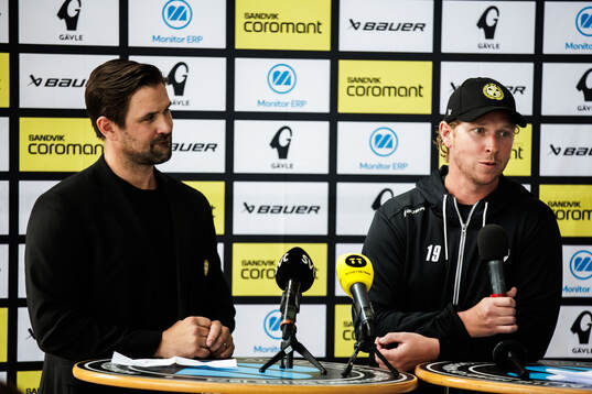 Brynäs sportchef Johan Alcén och Nicklas Bäckström