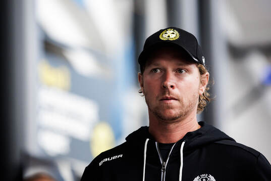 Nicklas Bäckström