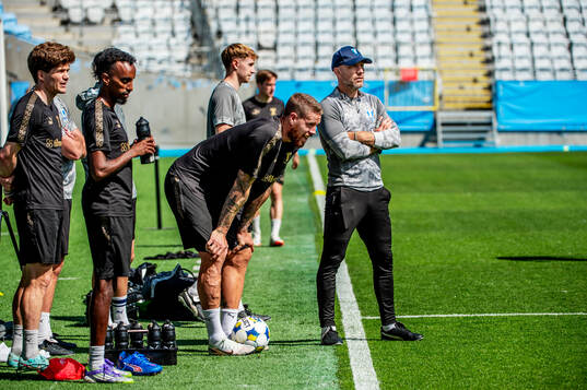 Oliver Berg, Taha Ali, Pontus Jansson and Head coach Henrik