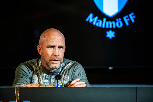 Head coach Henrik Rydström