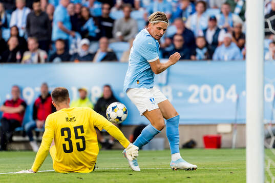 Jens Stryger Larsen of Malmö FF