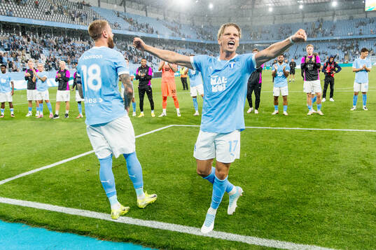 Pontus Jansson and Jens Stryger Larsen of Malmö FF