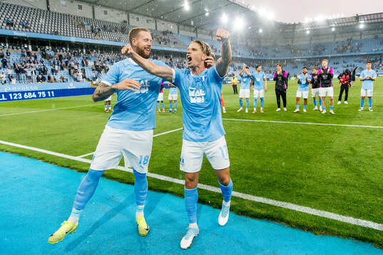 Pontus Jansson and Jens Stryger Larsen of Malmö FF