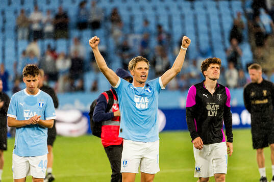 Jens Stryger Larsen of Malmö celebrates