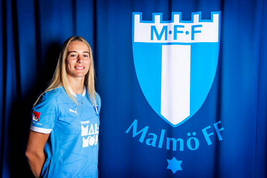 Malmö FF presenterar Courtney Nevin som ny spelare