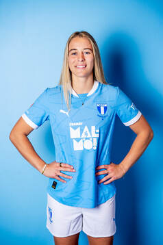 Malmö FF presenterar Courtney Nevin som ny spelare