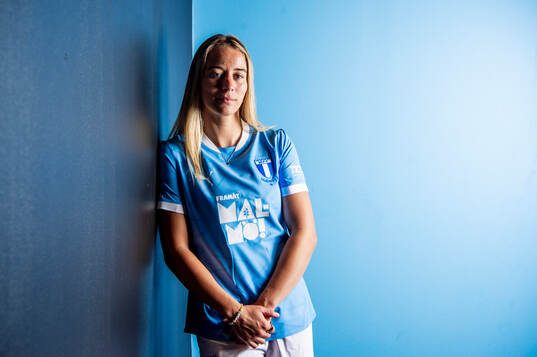 Malmö FF presenterar Courtney Nevin som ny spelare