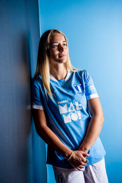 Malmö FF presenterar Courtney Nevin som ny spelare