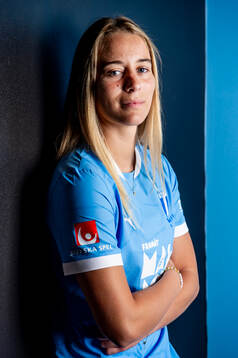 Malmö FF presenterar Courtney Nevin som ny spelare