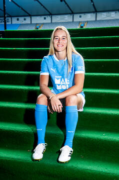 Malmö FF presenterar Courtney Nevin som ny spelare