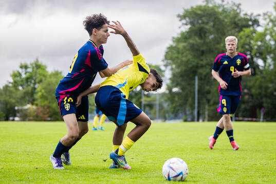 Leandro Westberg Sundkvist och Sakariya Osman i
