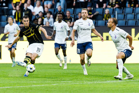 Áron Csongvai of AIK