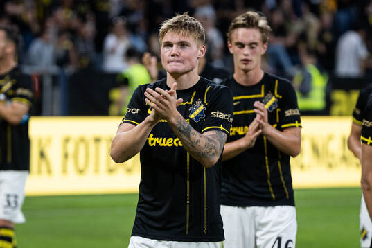 Erik Hovden Flataker of AIK celebrates