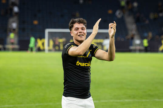 Charlie Pavey of AIK celebrates