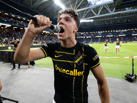 Charlie Pavey of AIK celebrates