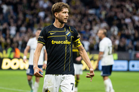 Anton Salétros of AIK celebrates