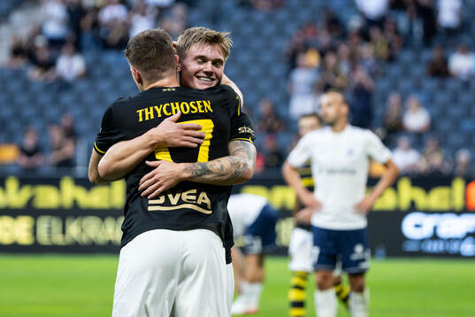 Mads Døhr Thychosen and Erik Hovden Flataker of AIK