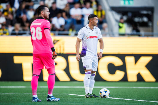 Goalkeeper Colin Coosemans and Jan-Carlo Simic of Anderlecht