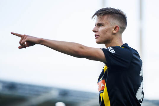Adrian Svanbäck of Häcken celebrates