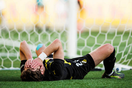 Adam Lundkvist of Häcken looks dejected