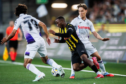Ali Maamar and Yari Verschaeren of Anderlecht and Sanders