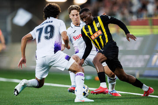 Ali Maamar and Yari Verschaeren of Anderlecht and Sanders