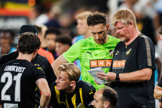 Goalkeeper Etrit Berisha of Häcken