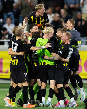 Players of Häcken celebrates