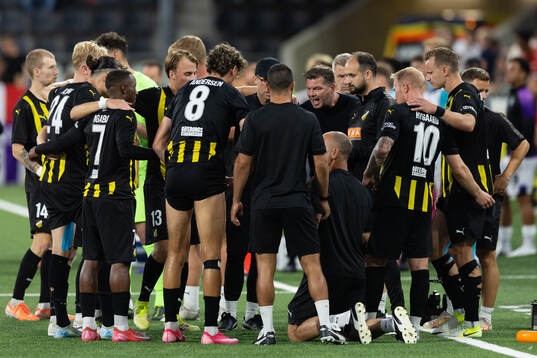Players and staff of Häcken