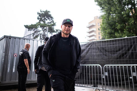 Coach Kim Hellberg  of Hammarby