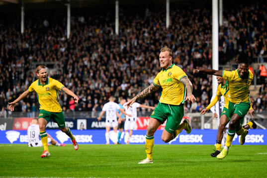 Victor Eriksson of Hammarby celebrates
