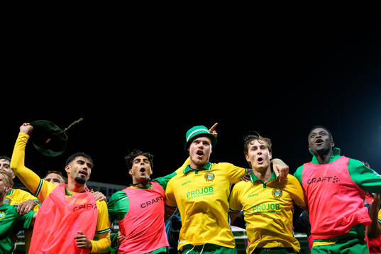 Victor Eriksson and Hampus Skoglund of Hammarby celebrate