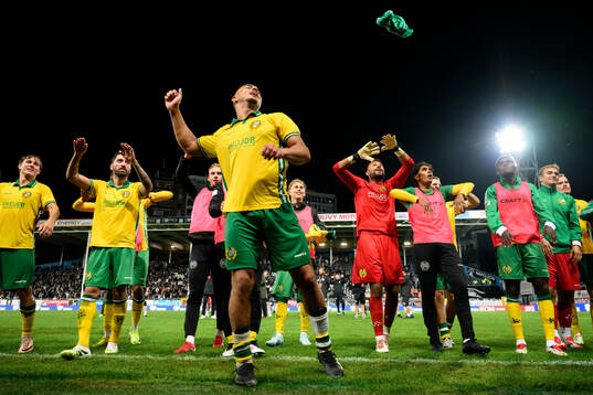 Jusef Erabi and Warner Hahn of Hammarby celebrate