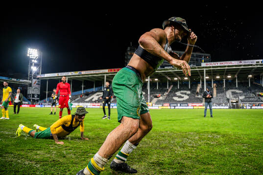 Jusef Erabi of Hammarby celebrates