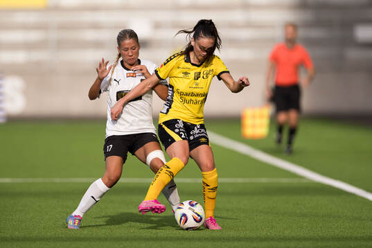Häckens Novalie Jensen och Elfsborgs Izabella Bergström
