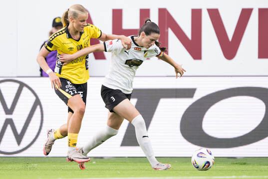 Elfsborgs Mollie Josefsson och Häckens Andrea Simonovic