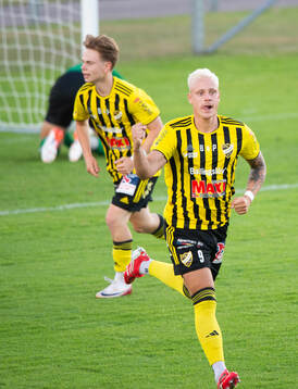 IFK Hässleholms Alexander Sjöström gör 1-0 bakom