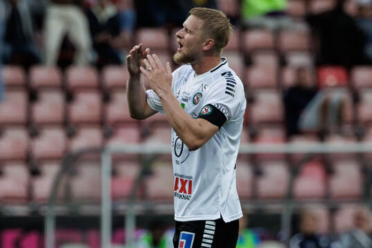 Örebros Karl Holmberg deppar