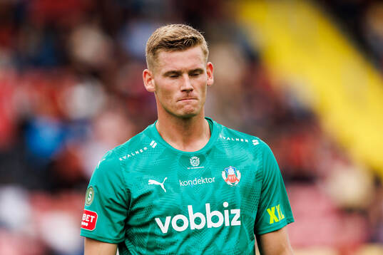 Helsingborgs målvakt Johan Brattberg deppar