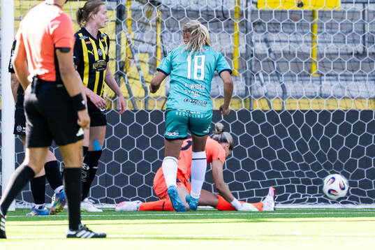 Kristianstads Filippa Andersson Widén gör 6-2