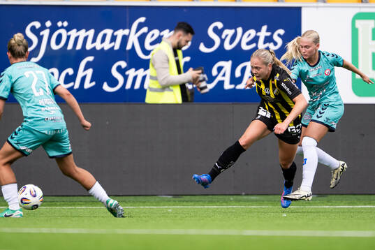 Häckens Alice Bergström och Kristianstads Tilda Sandén